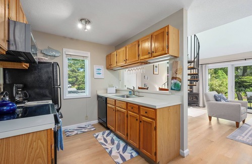 Brewster Condominio | BNEHJ - NEW LISTING! Howland Circle End unit with great A/C at Ocean Edge Villages **SPECIAL JUNE RATES! **