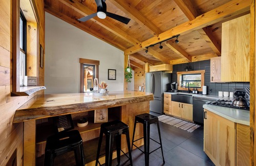 Bouckville Casa | Bo's Hideaway: Waterfront Retreat near Colgate University!