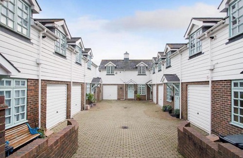 Eastbourne City Centre Casa | Bo's Holiday Cottage