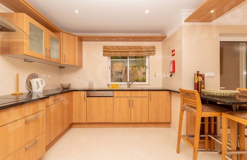 Estombar Chalet De Esquí | Boa Nova 32/6