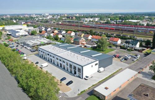Hanau Apartamento | BOARDINGHOUSE KAYSER Günstige Monteursunterkunft, Monteurwohnung in Hanau bei Frankfurt am Main und Aschaffenburg, KOSTENFREIE PARKPLÄTZE!