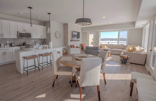 Traverse City Condominio | Boardman Ridge Penthouse Close to Town