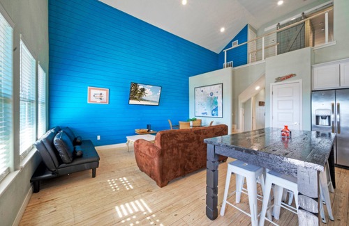 Flour Bluff Casa | Boat Dock & Pool | Private Fishing Village | Roseate Spoonbill by AvantStay