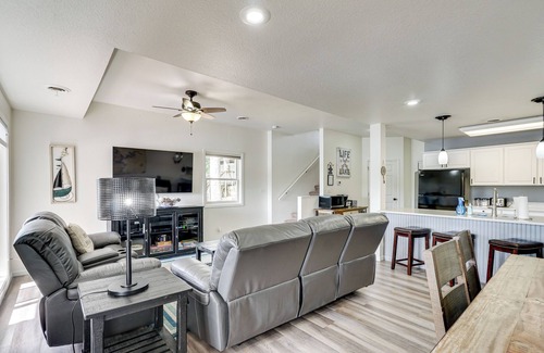 Lake Ozark Apartamento | Boat Dock & Slip Access: Lake of the Ozarks Gem