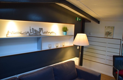 Kop van Zuid Apartamento | Barco hotel Anna apartamento 6/8 pers en el centro de la ciudad de Rotterdam