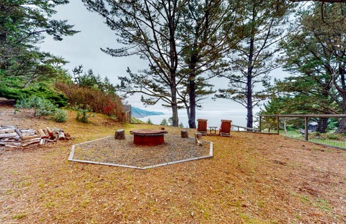 Shelter Cove Casa | Boat House