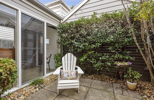 Barwon Heads Villa | Boat House Villa 1 - Central Barwon Heads, beaches, shops, restaurants