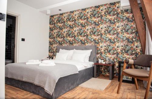 Veliko Gradiste Hotel | Boatel Copacabana