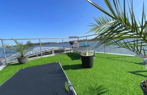Mysliborz Apartamento | Boathousing - apartament na wodzie, dom pływający, łódź, luksusowy apartament
