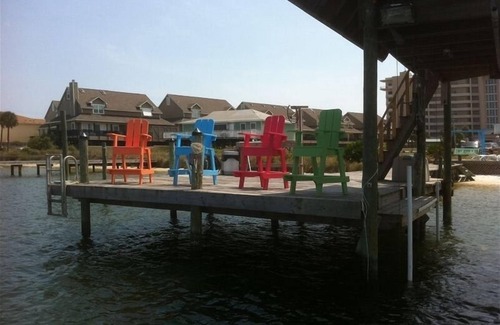 Ono Island Casa | Boatslip! Flora-Bama! Nueva cocina y baño. Zona al aire libre Bar