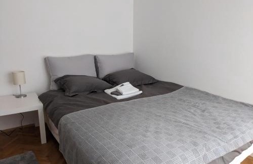 Vukov Spomenik Apartamento | Boba FREE PARKING