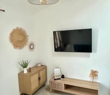 Celleneuve Apartamento | Bobby Blue Reasort
