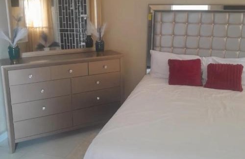 Portmore Apartamento | Bobby Vacational Home