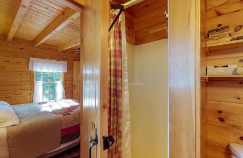 Greenville Casa | Bobcat Cabin