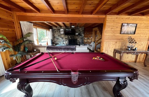 Pine Cove Casa | Bobcat Lodge W/BBQ, Deck + Firepit