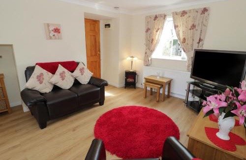 Llanddeusant Casa | Bodegri Cottage
