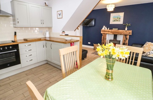 Llanerchymedd Cabaña | Bodfan Peniel, LLANERCHYMEDD