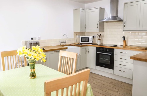 Llanerchymedd Cabaña | Bodfan Peniel, LLANERCHYMEDD