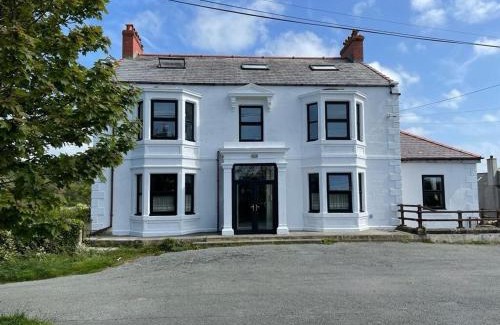 Bodorgan Casa | Bodorgan Inn By Birch Stays