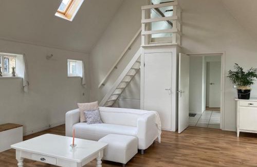 Loenga Casa | Boerderijhuisje 22 - Landelijk logeren bij Sneek