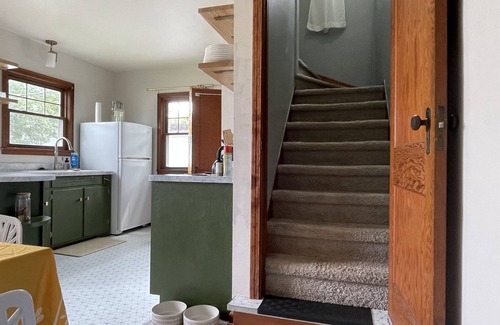 La Crosse Casa | Bohemian Bungalow: Live like a Local, Pets Welcome