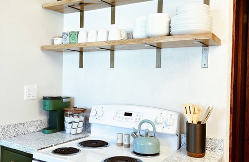 La Crosse Casa | Bohemian Bungalow: Live like a Local, Pets Welcome