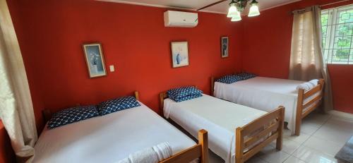 Jack's Hill Casa | Bohemian Lodge - Artist's Boutique