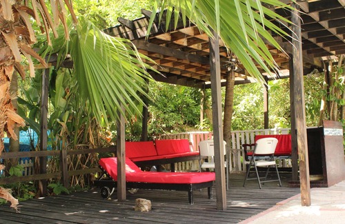 Jack's Hill Casa | Bohemian Lodge - The Artiste's Boutique Villa