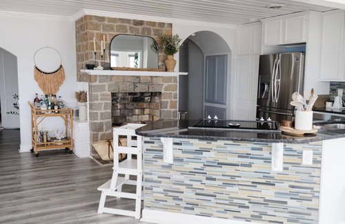 North Carolina Coast Casa | Bohemian Oceanfront family getaway in CB!