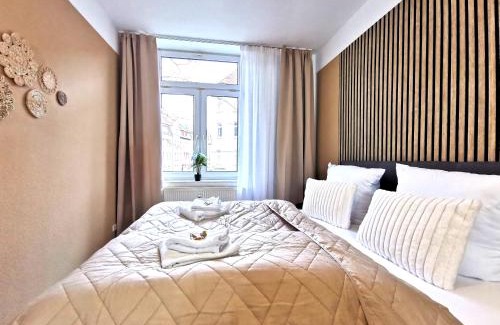 Andreasvorstadt Apartamento | BohnApartments Junior SUITE Blume 14 - Nähe Dom - WLAN