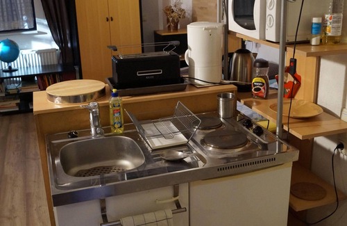 Mueggelheim Apartamento | El tranquilo y acogedor apartamento de Bohne '4 Müggelwaldzimmer' en Köpenick con espacio de jardín