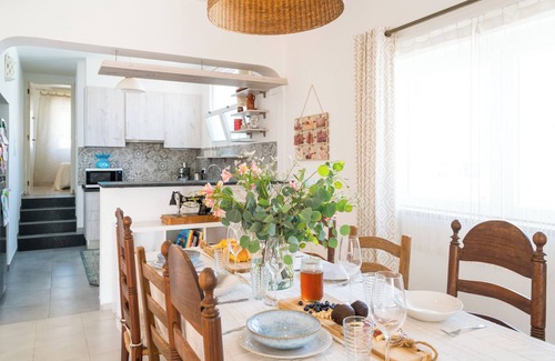 Praia da Luz Casa | Boho Beach House & Garden: Secluded Location, Seconds to the Beach
