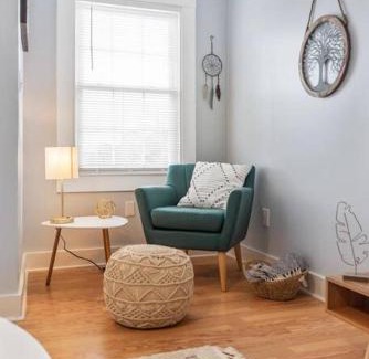 Apex Casa | BOHO BUNGALOW - STEPS FROM HISTORIC DOWNTOWN APEX