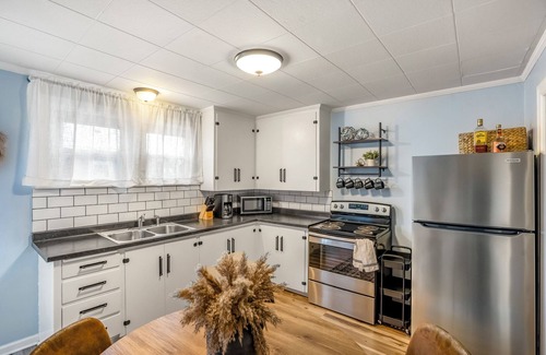 Port Clinton Apartamento | BoHo by the Beach: Charming 2-bedroom apartment in the heart of Port Clinton