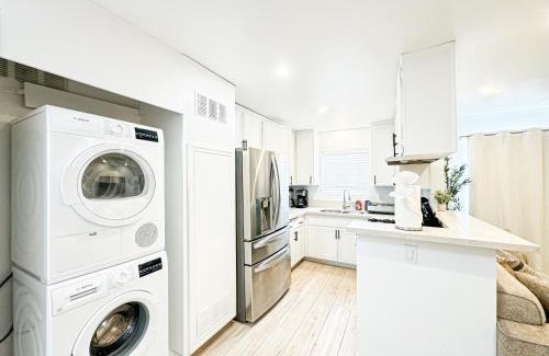 Beverly Hills Casa | Boho-Chic 1BR-1BA Oasis near Hollywood -BRBEV13