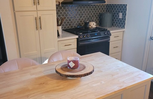 Wasaga Beach Cabaña | Boho Chic Cottage