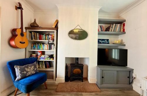 Staple Hill Casa | Boho-Chic Cottage Retreat