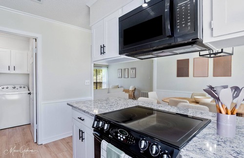 Bossier City Casa | Boho-chic retreat!!