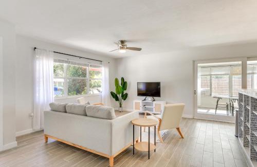 Paver Park Casa | Boho-Chic Sarasota Hideaway Yard and Fire Pit!