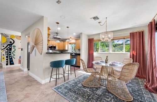 Coral Shores Casa | Boho Chic Villa I Pool & Spa I Game room Retreat