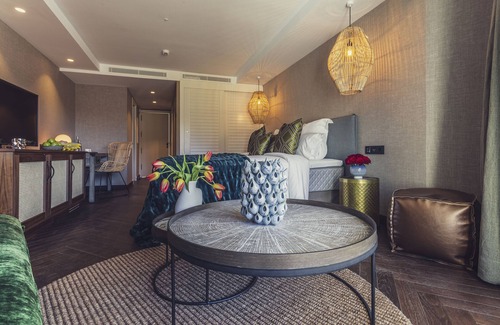 Golden Mile Hotel | Boho Club