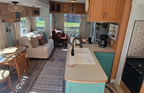 Colington Casa | Boho Coastal Camper on Coral in the inner OBX