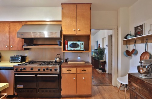 Gambier Casa | Boho Country 5 Acre Estate: Kenyon, Amish, River