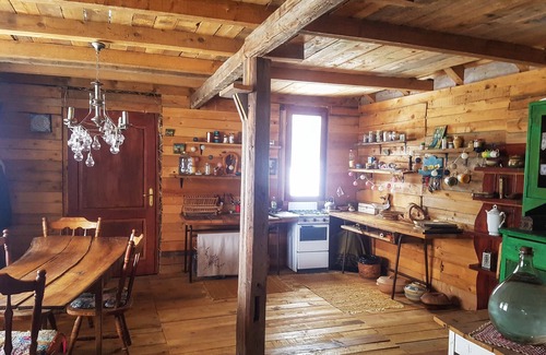 Beocin Cabina | Boho eco cabin in the woods on Fruška gora