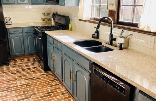 Broadmoor Casa | Boho Haven- Beautiful place To call home away from home!