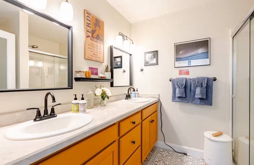 Hood River Apartamento | Boho Hood River Master Suite w/ Private Entry