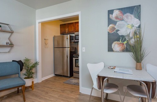 Eighth Avenue Apartamento | Boho Inspired Condo in the Heart of Nashville!