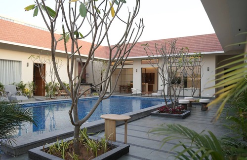 Jaipur Villa | BOHO VILLA JAIPUR 4bedroom super luxury pool villa with bohemian charm