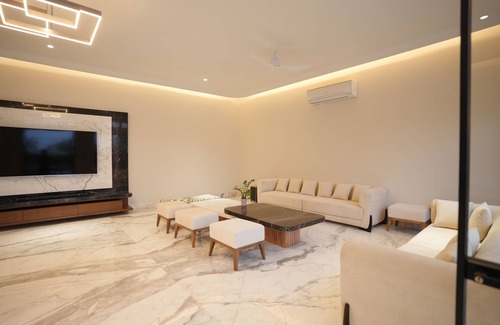 Jaipur Villa | BOHO VILLA JAIPUR 4bedroom super luxury pool villa with bohemian charm