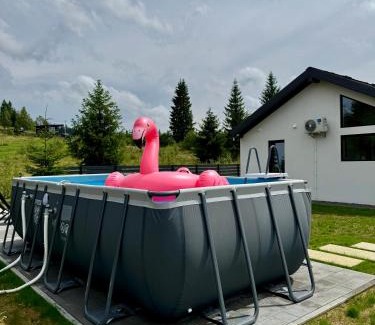 Slavske Chalet De Esquí | Boiko house - котеджі з чаном-джакузі